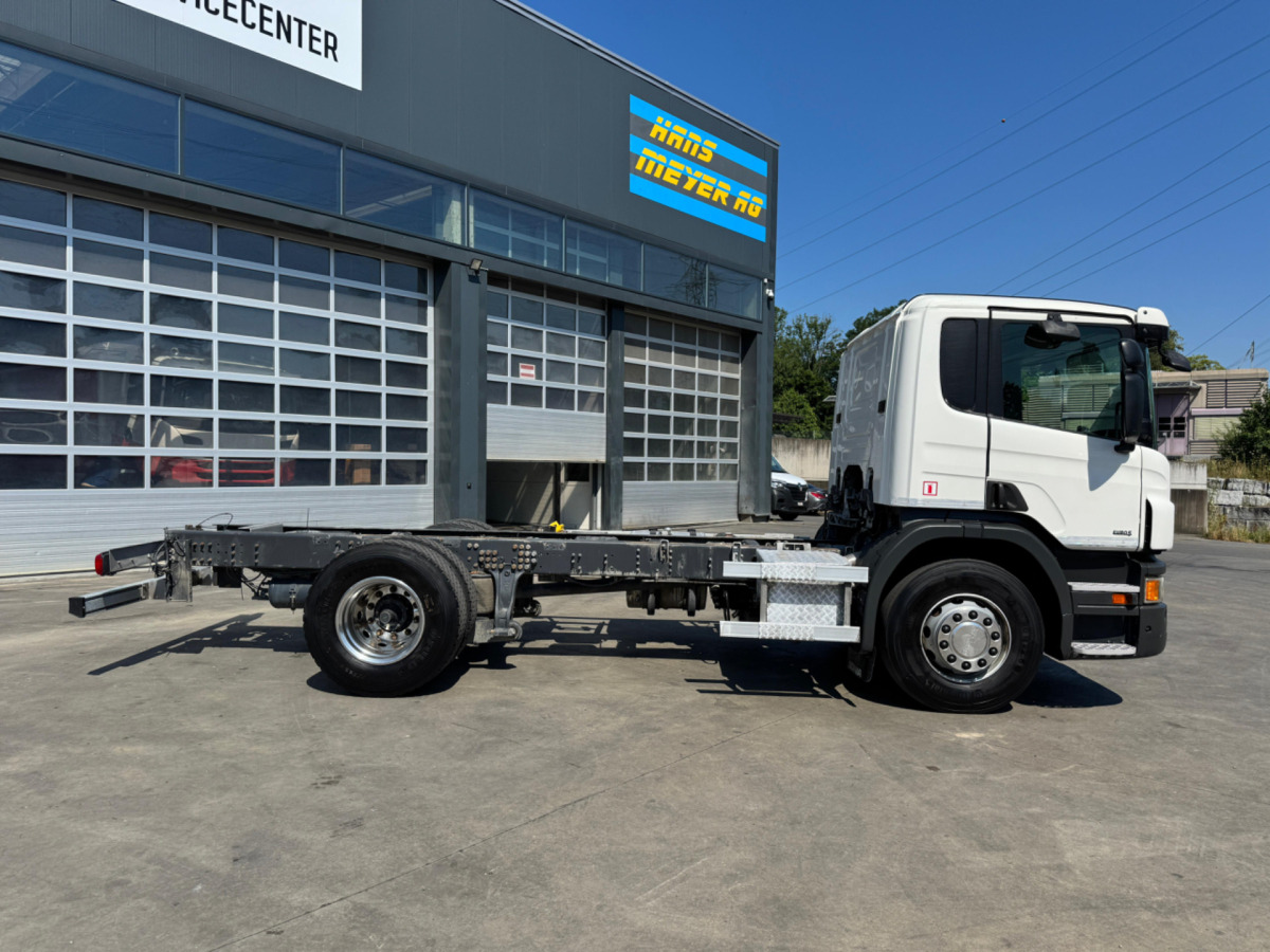 SCANIA P400 4x2 Chassis - Châssis cabine: photos 4 SCANIA P400 4x2 Chassis - Châssis cabine: photos 4