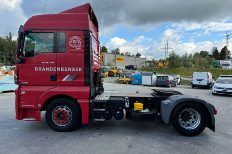 Tracteur routier MAN TGX 18.440 4x2 XL C0703: photos 8