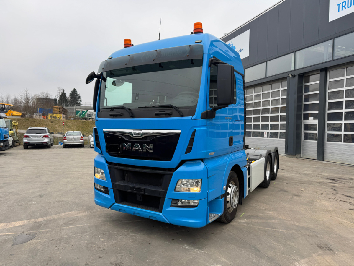 MAN TGX 33.520 6x4 - Tracteur routier: photos 1 MAN TGX 33.520 6x4 - Tracteur routier: photos 1
