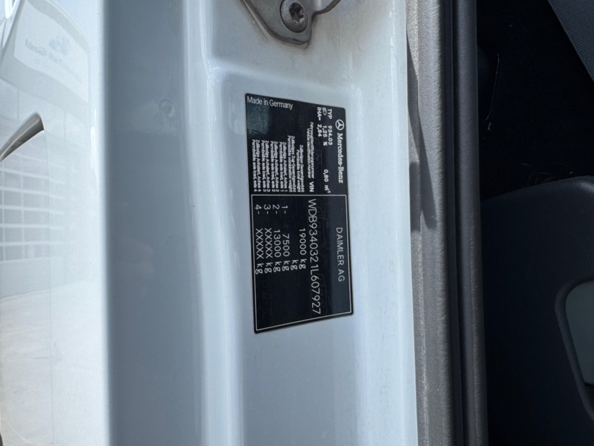 Tracteur routier MERCEDES Actros 1848 4x2: photos 17 Tracteur routier MERCEDES Actros 1848 4x2: photos 17