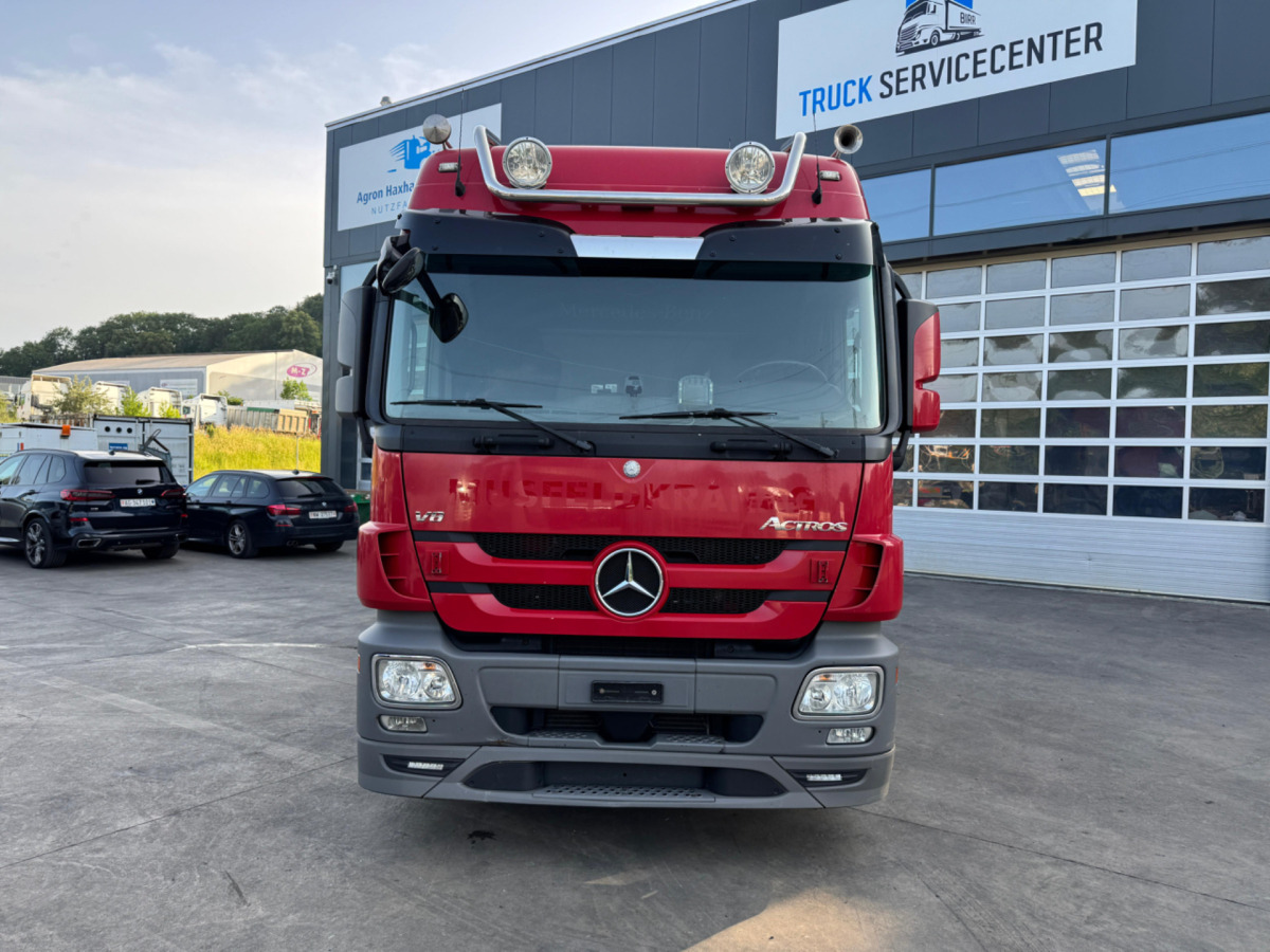 MERCEDES Actros 3360 V8 6x4 - Tracteur routier: photos 2 MERCEDES Actros 3360 V8 6x4 - Tracteur routier: photos 2