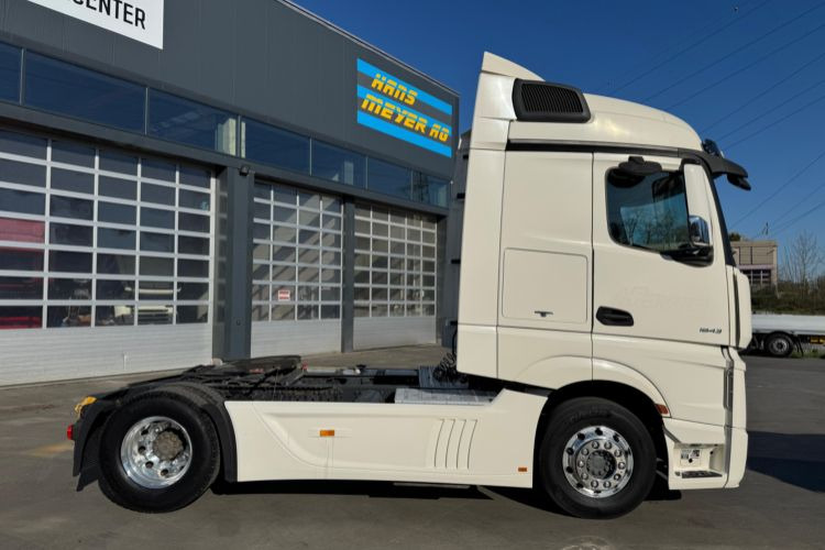 Mercedes-Benz Actros 1843 4x2 ADR - Tracteur routier: photos 4 Mercedes-Benz Actros 1843 4x2 ADR - Tracteur routier: photos 4