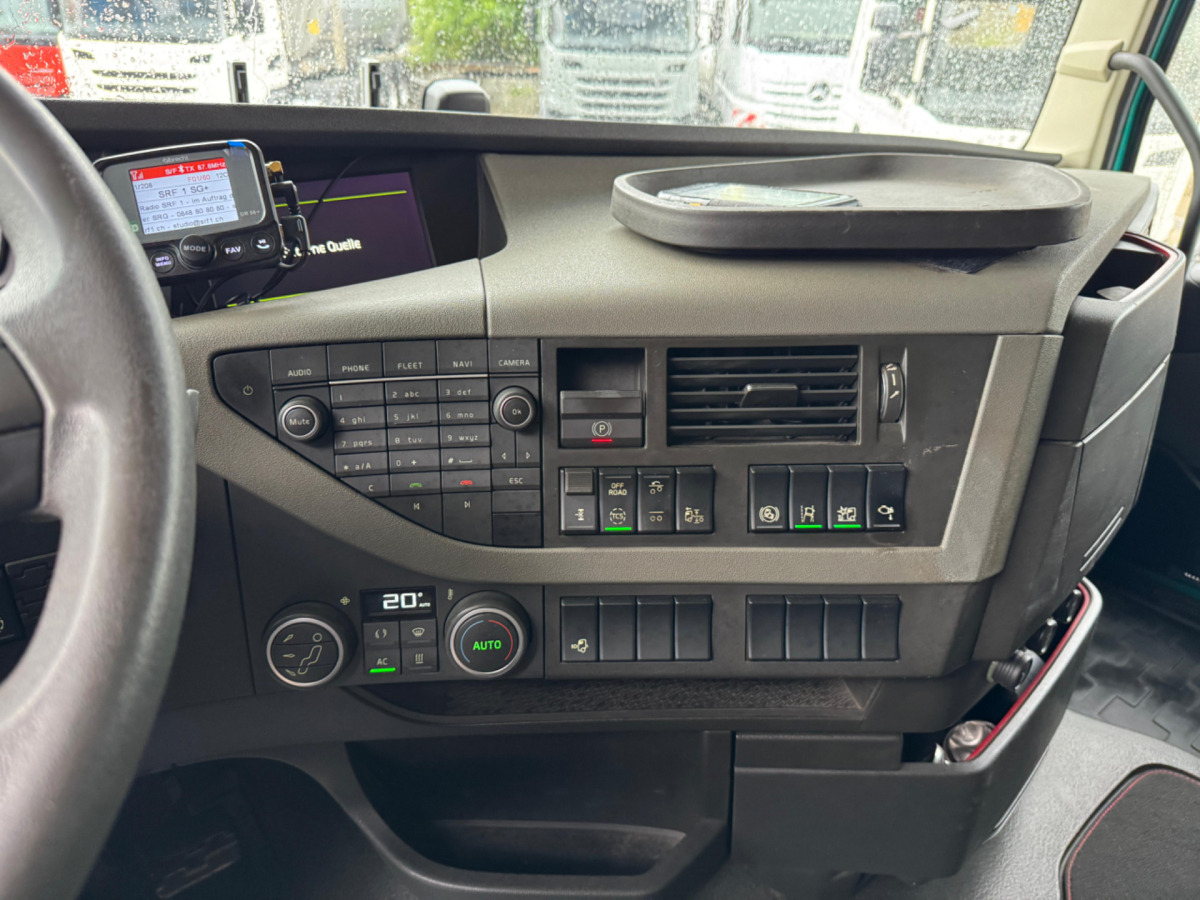 Crédit-bail VOLVO FH-540 6x2 Tajfun L300Z VOLVO FH-540 6x2 Tajfun L300Z: photos 14