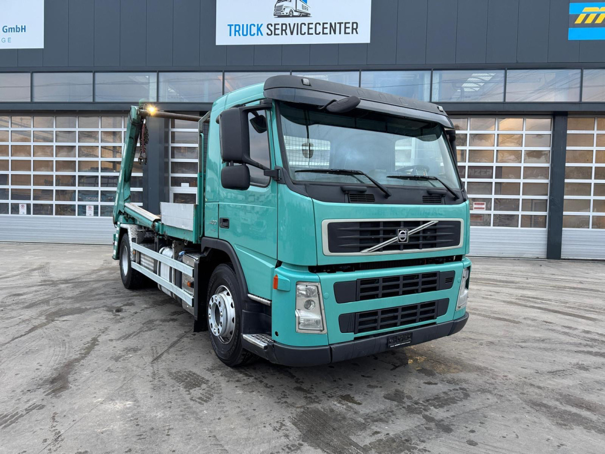 VOLVO FM-400 4x2 UT GIGANT 18T - Camion multibenne: photos 3 VOLVO FM-400 4x2 UT GIGANT 18T - Camion multibenne: photos 3