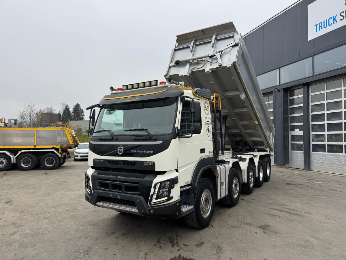 VOLVO FMX-540 10x4 Moser 2S - Camion benne: photos 1 VOLVO FMX-540 10x4 Moser 2S - Camion benne: photos 1