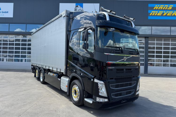 Volvo FH-540 6x2 - Camion à rideaux coulissants: photos 3 Volvo FH-540 6x2 - Camion à rideaux coulissants: photos 3