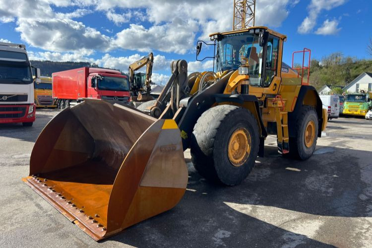 Volvo L180H - Chargeuse sur pneus: photos 2 Volvo L180H - Chargeuse sur pneus: photos 2