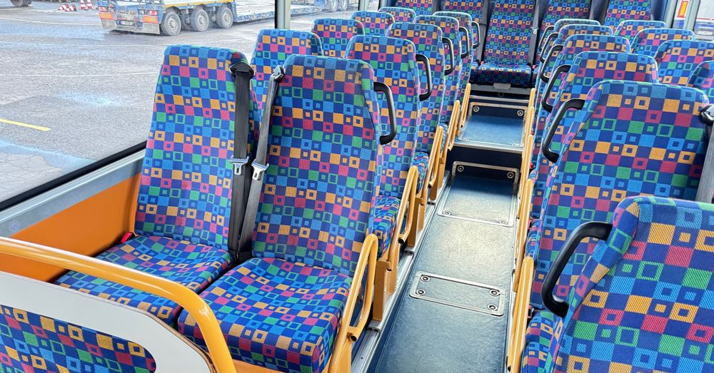 Irisbus Recreo Crosway / KLIMATYZACJA/ 59+1 miejsc/ tector / CENA: 78000zł netto - Bus interurbain: photos 5 Irisbus Recreo Crosway / KLIMATYZACJA/ 59+1 miejsc/ tector / CENA: 78000zł netto - Bus interurbain: photos 5