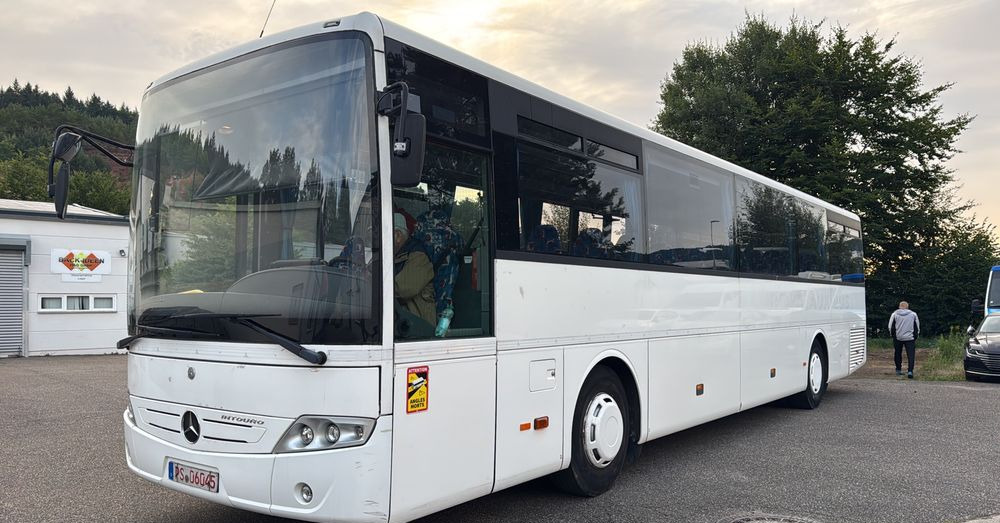 Mercedes-Benz Intouro / Euro 4/ Manual / 59 miejsc / mały przebieg / Cena: 87000 zł netto - Bus interurbain: photos 2 Mercedes-Benz Intouro / Euro 4/ Manual / 59 miejsc / mały przebieg / Cena: 87000 zł netto - Bus interurbain: photos 2