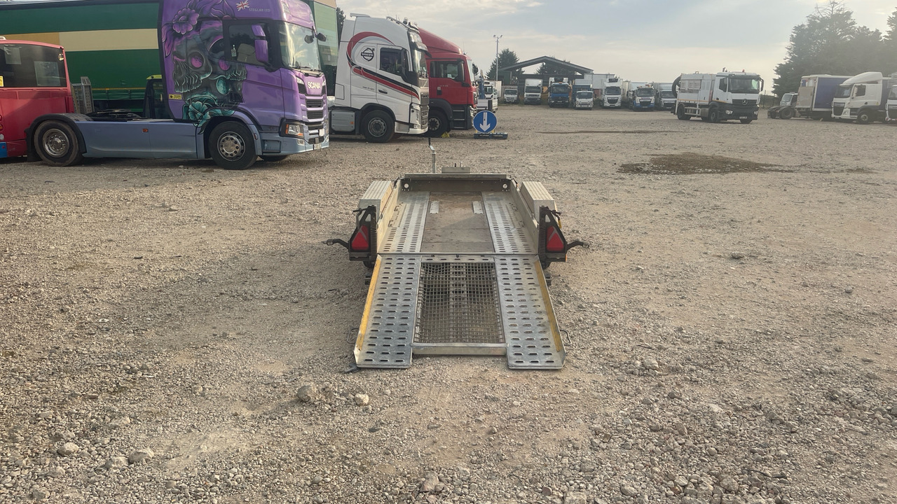 BRIAN JAMES CARGO DIGGER T-02-T - Remorque porte engin: photos 5 BRIAN JAMES CARGO DIGGER T-02-T - Remorque porte engin: photos 5