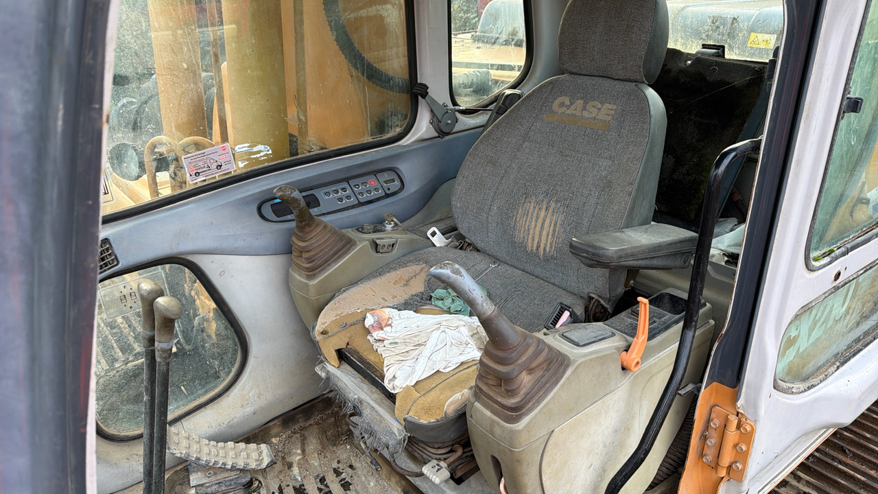 CASE CX210 - Pelle sur chenille: photos 5 CASE CX210 - Pelle sur chenille: photos 5