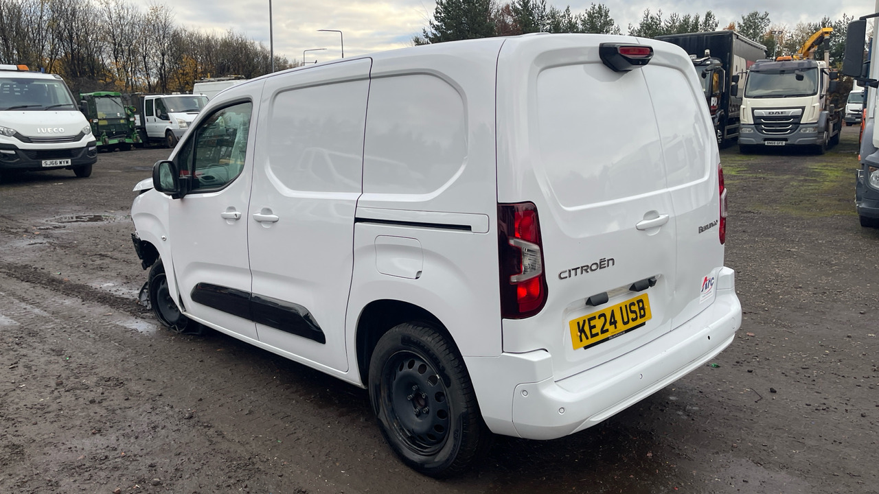 CITROEN BERLINGO 1.5 BLUEHDI100PS - Fourgonnette: photos 3 CITROEN BERLINGO 1.5 BLUEHDI100PS - Fourgonnette: photos 3