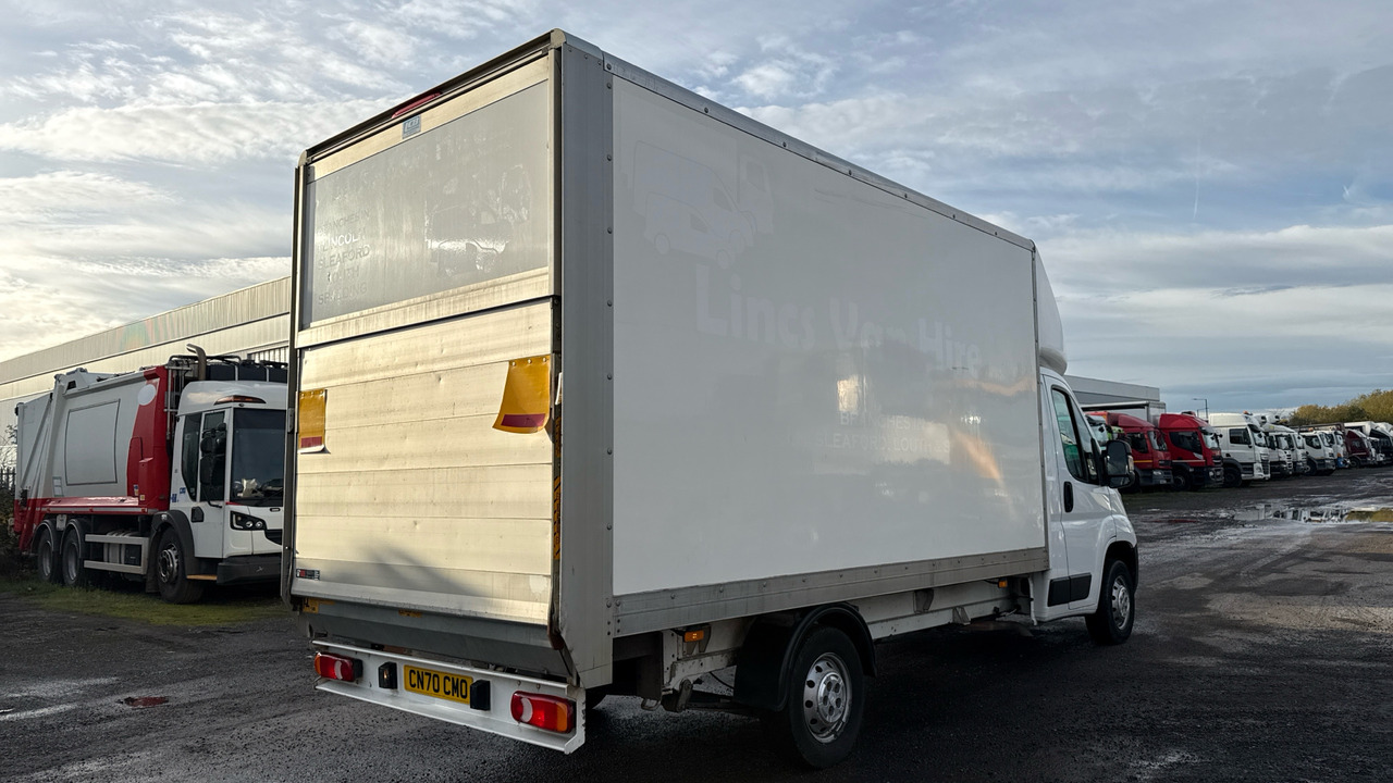 CITROEN RELAY 35 2.2 BlueHDi 140ps - Fourgon: photos 4 CITROEN RELAY 35 2.2 BlueHDi 140ps - Fourgon: photos 4