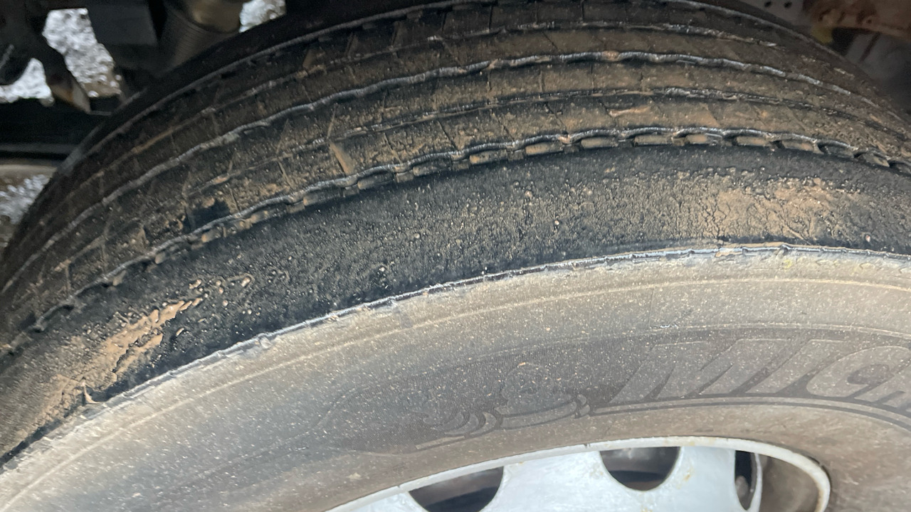 Camion plateau DAF CF 330: photos 20