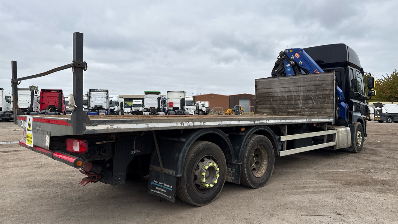 DAF CF 410 - Camion plateau, Camion grue: photos 4 DAF CF 410 - Camion plateau, Camion grue: photos 4