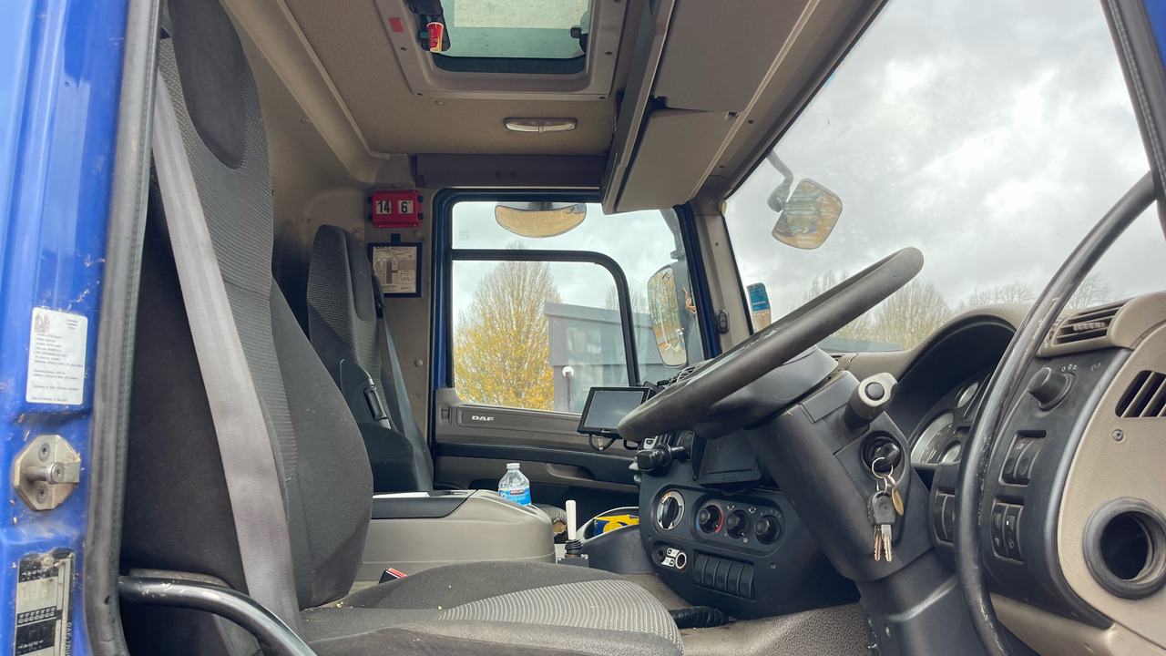 DAF CF 85.360 - Camion ampliroll: photos 5 DAF CF 85.360 - Camion ampliroll: photos 5