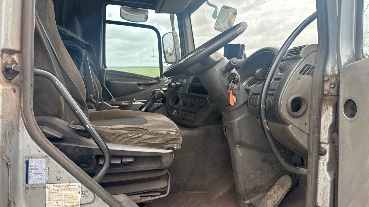 DAF CF 85.410 - Camion hydrocureur: photos 5 DAF CF 85.410 - Camion hydrocureur: photos 5