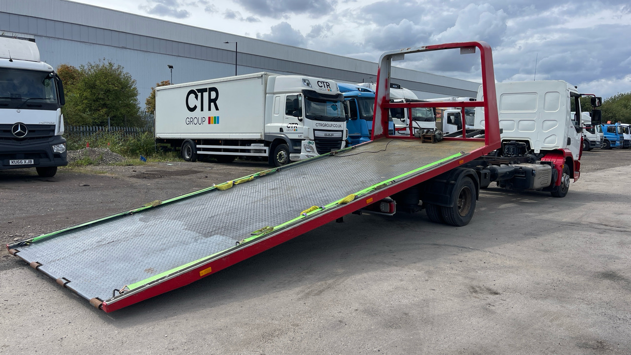 DAF LF 150 - Remorqueuse: photos 4 DAF LF 150 - Remorqueuse: photos 4