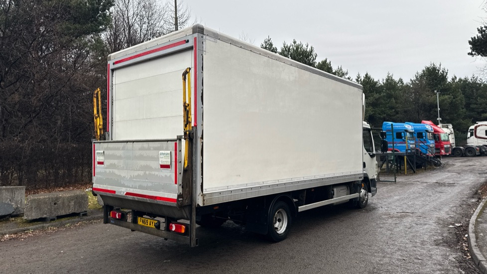 DAF LF 180 - Camion fourgon: photos 4 DAF LF 180 - Camion fourgon: photos 4