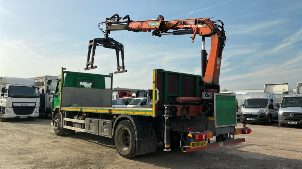 DAF LF 220 18 TONNE - Camion plateau: photos 3 DAF LF 220 18 TONNE - Camion plateau: photos 3