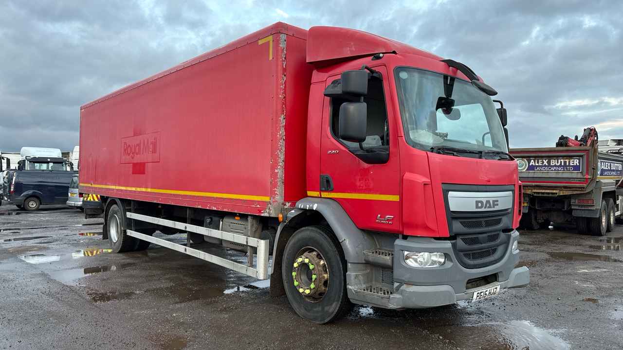 DAF LF 220 - Camion fourgon: photos 1 DAF LF 220 - Camion fourgon: photos 1