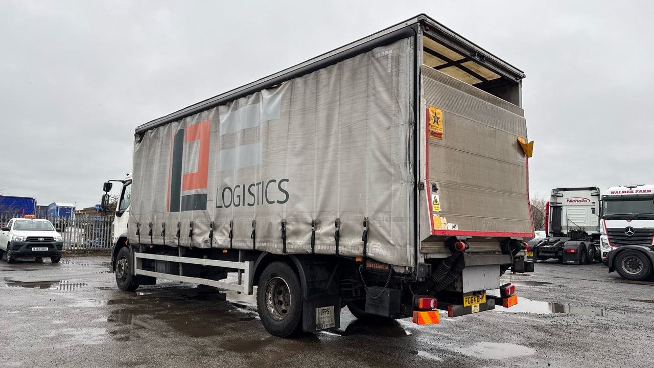 DAF LF 220 - Camion à rideaux coulissants: photos 3 DAF LF 220 - Camion à rideaux coulissants: photos 3