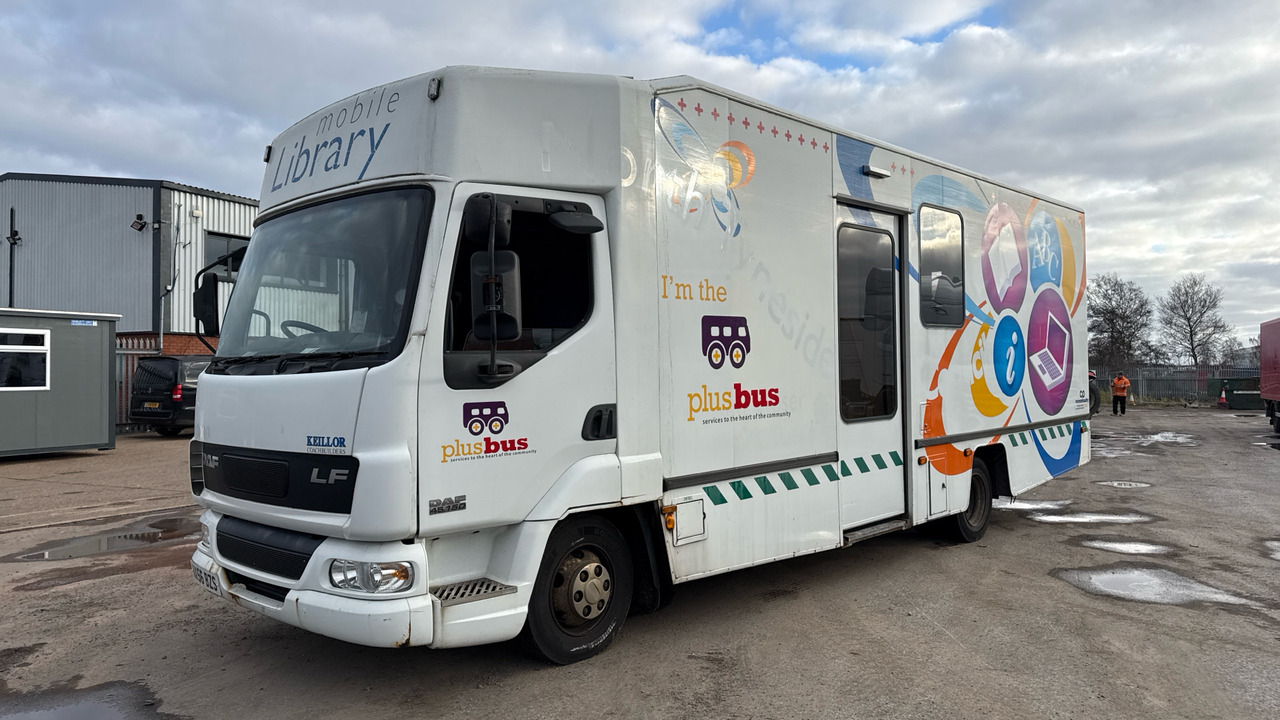 DAF LF 45.150 - Camion fourgon, Véhicule de voirie/ Spécial: photos 2 DAF LF 45.150 - Camion fourgon, Véhicule de voirie/ Spécial: photos 2