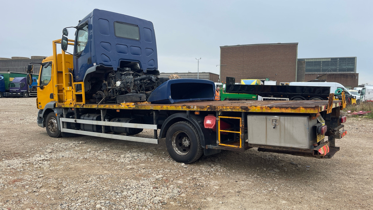 DAF LF 55.220 - Camion plateau: photos 3 DAF LF 55.220 - Camion plateau: photos 3