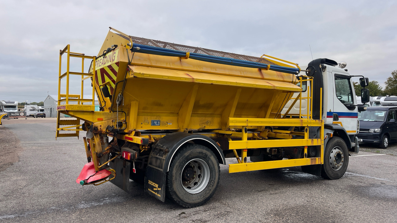 DAF LF 55.220 - Engin de déneigement: photos 4 DAF LF 55.220 - Engin de déneigement: photos 4