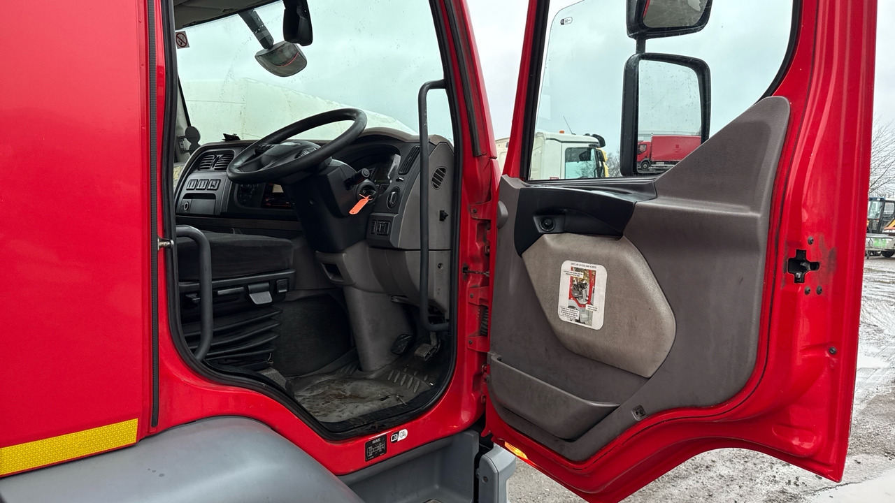 Daf LF 220 - Camion fourgon: photos 5 Daf LF 220 - Camion fourgon: photos 5