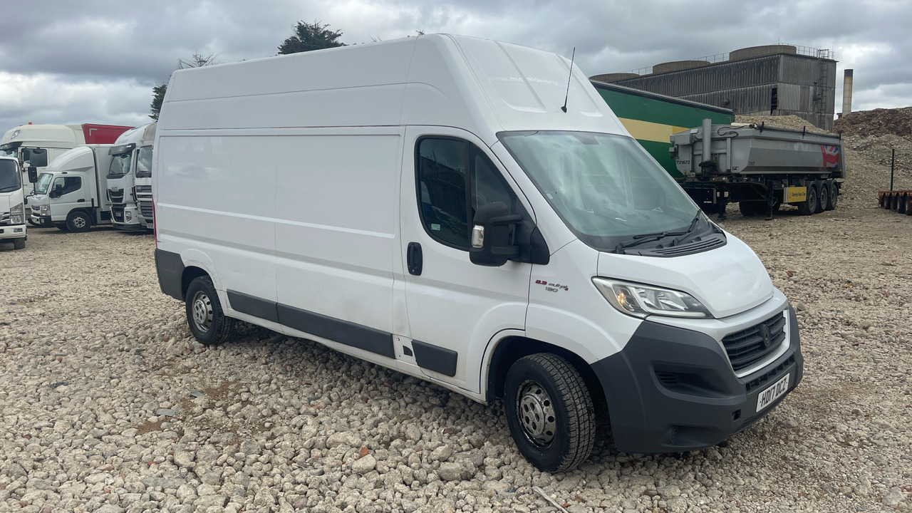 FIAT DUCATO 35 2.3 MULTIJET 130PS - Fourgon utilitaire: photos 1 FIAT DUCATO 35 2.3 MULTIJET 130PS - Fourgon utilitaire: photos 1