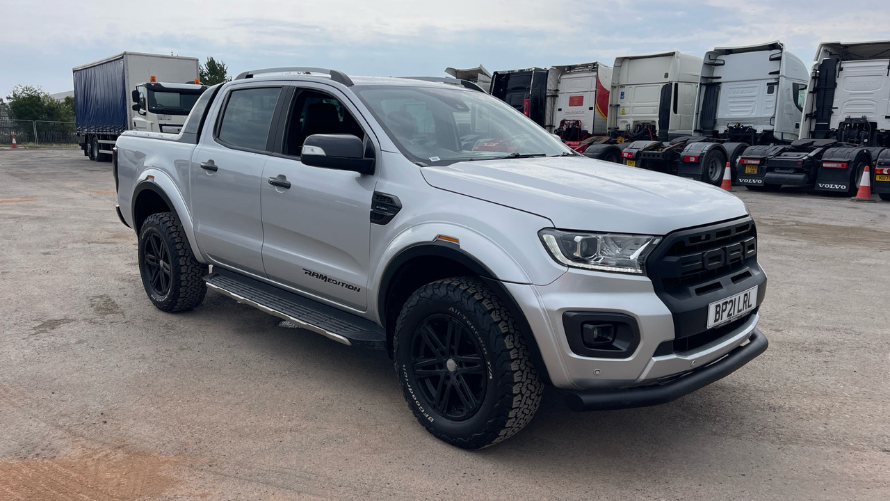 FORD RANGER 2.0 ECOBLUE WILDTRAK 213 - Pick-up, Utilitaire double cabine: photos 1 FORD RANGER 2.0 ECOBLUE WILDTRAK 213 - Pick-up, Utilitaire double cabine: photos 1