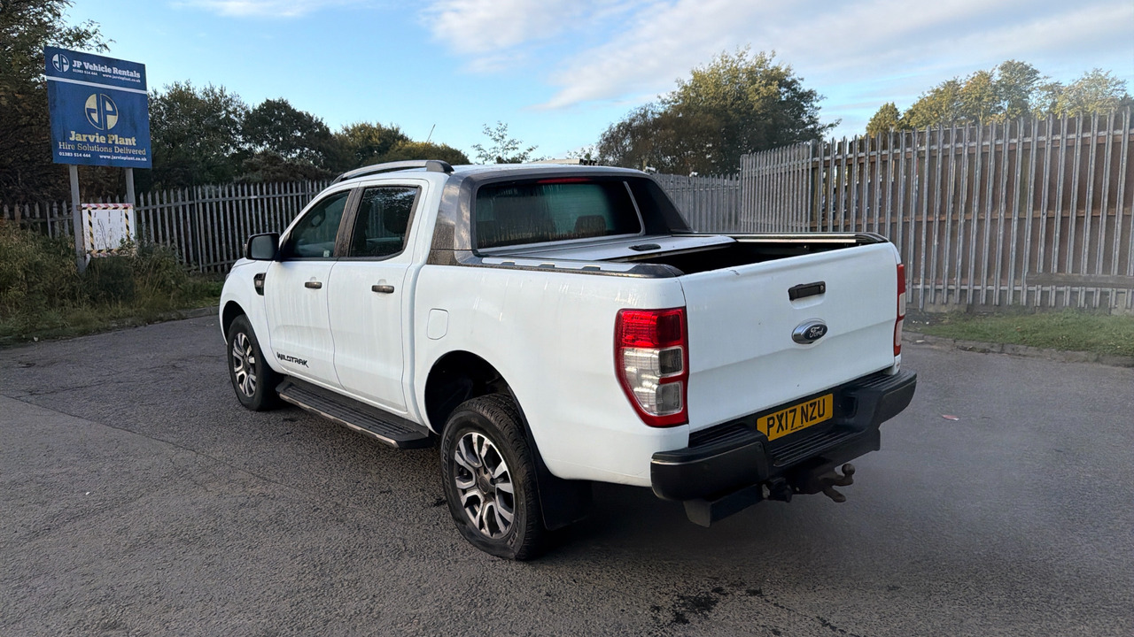 FORD RANGER WILDTRAK 3.2 TDCI 200PS - Pick-up, Utilitaire double cabine: photos 3 FORD RANGER WILDTRAK 3.2 TDCI 200PS - Pick-up, Utilitaire double cabine: photos 3
