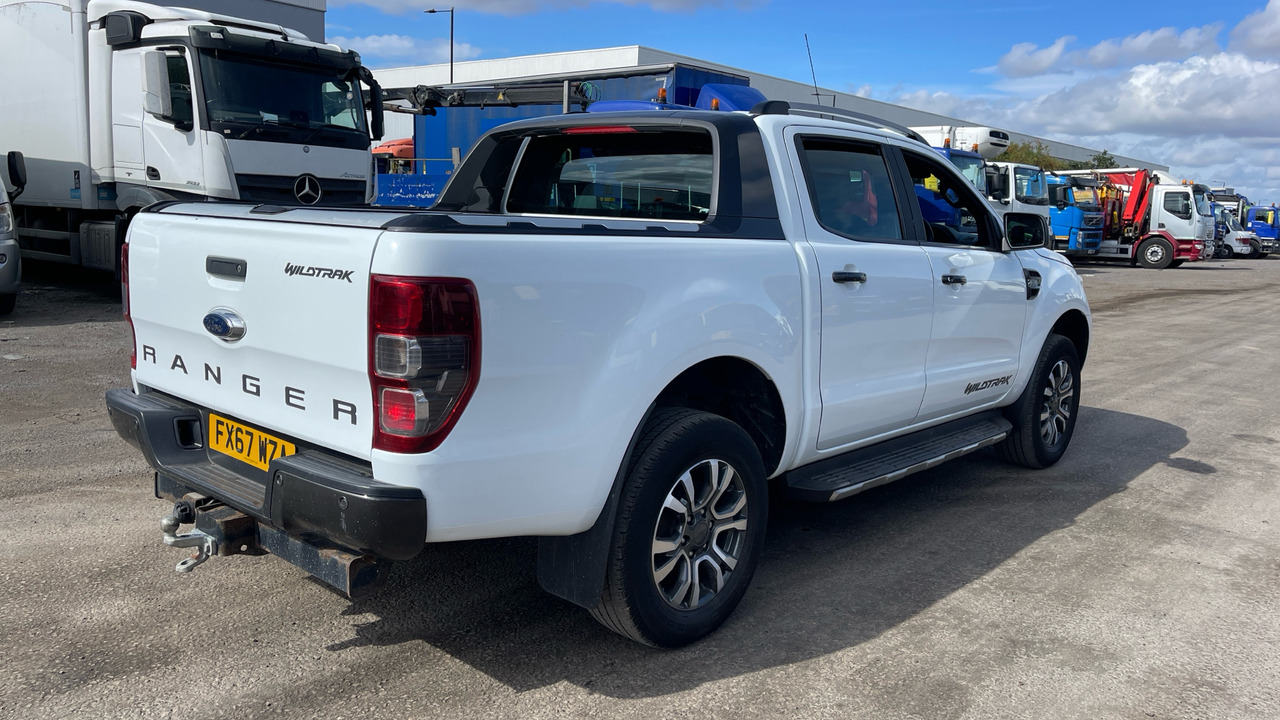 FORD RANGER WILDTRAK 3.2 TDCI 200PS - Pick-up, Utilitaire double cabine: photos 4 FORD RANGER WILDTRAK 3.2 TDCI 200PS - Pick-up, Utilitaire double cabine: photos 4