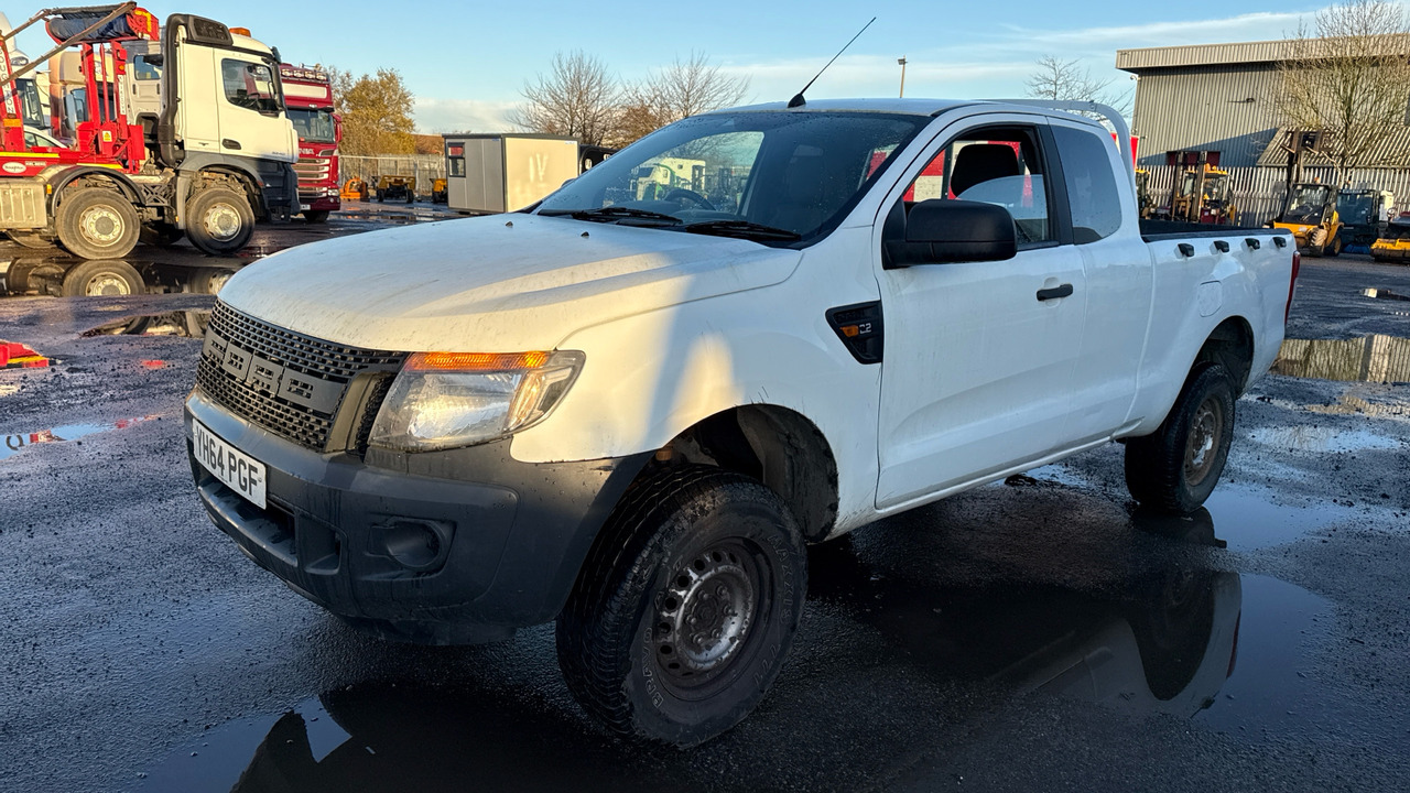 FORD RANGER XL 2.2 TDCi 150ps - Pick-up, Utilitaire double cabine: photos 2 FORD RANGER XL 2.2 TDCi 150ps - Pick-up, Utilitaire double cabine: photos 2
