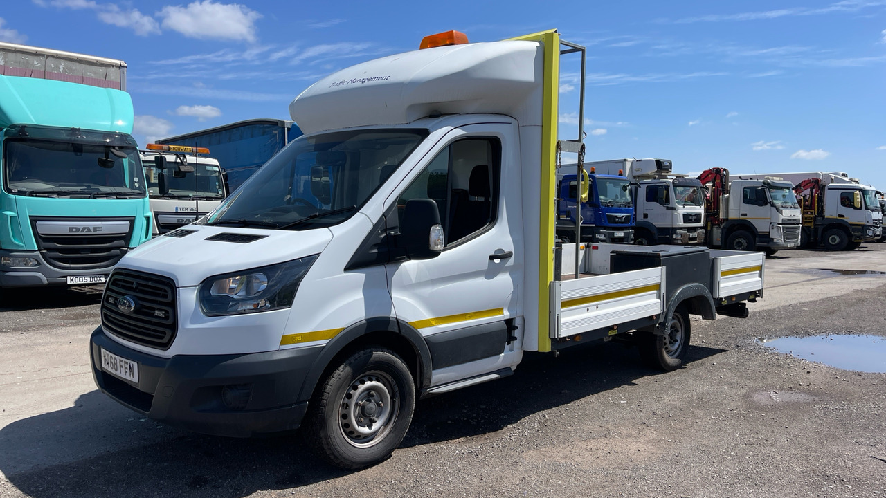 FORD TRANSIT 350 2.0 TDCI 130PS - Fourgon plateau: photos 2 FORD TRANSIT 350 2.0 TDCI 130PS - Fourgon plateau: photos 2
