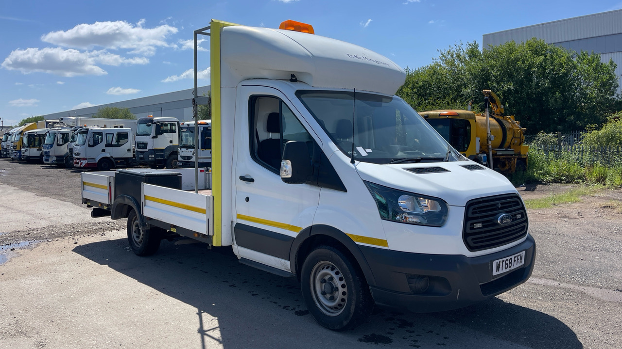 FORD TRANSIT 350 2.0 TDCI 130PS - Fourgon plateau: photos 1 FORD TRANSIT 350 2.0 TDCI 130PS - Fourgon plateau: photos 1