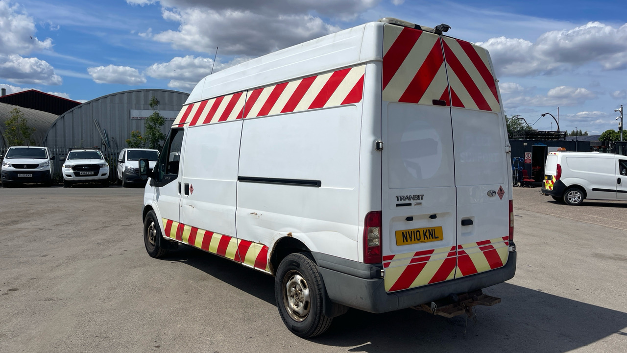 FORD TRANSIT 350 TDCi 140PS - Fourgon utilitaire: photos 3 FORD TRANSIT 350 TDCi 140PS - Fourgon utilitaire: photos 3