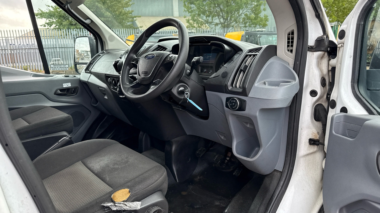 FORD TRANSIT 460 2.2 TDCI 125PS - Minibus, Transport de personnes: photos 5 FORD TRANSIT 460 2.2 TDCI 125PS - Minibus, Transport de personnes: photos 5