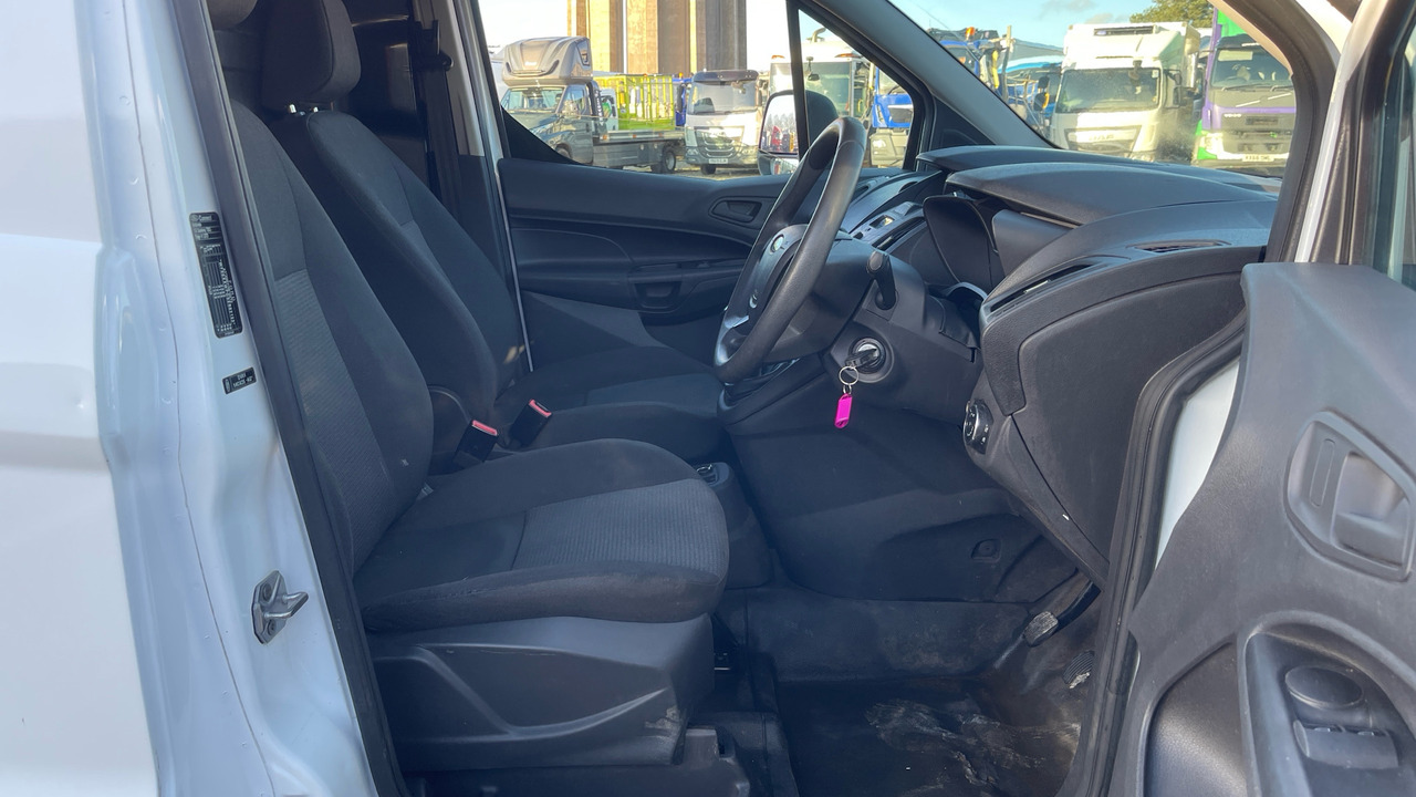 FORD TRANSIT CONNECT 240 1.6 TDCi 95ps - Fourgonnette: photos 5 FORD TRANSIT CONNECT 240 1.6 TDCi 95ps - Fourgonnette: photos 5