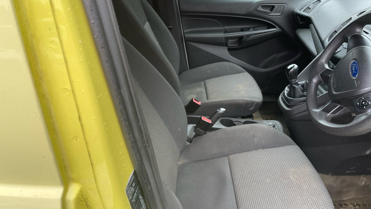 FORD TRANSIT CONNECT T200 1.6 TDCi 75PS - Fourgonnette: photos 5 FORD TRANSIT CONNECT T200 1.6 TDCi 75PS - Fourgonnette: photos 5