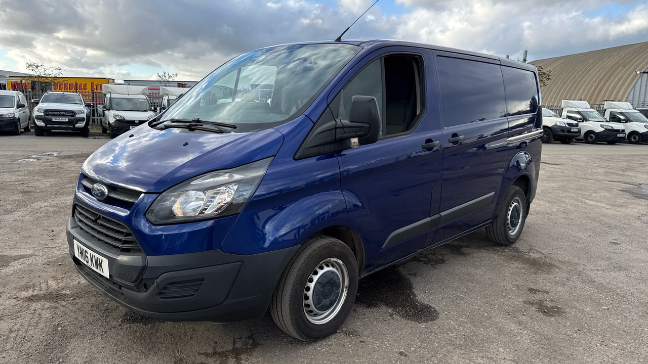 FORD TRANSIT CUSTOM 270 2.2 TDCi 100ps - Fourgonnette: photos 2 FORD TRANSIT CUSTOM 270 2.2 TDCi 100ps - Fourgonnette: photos 2