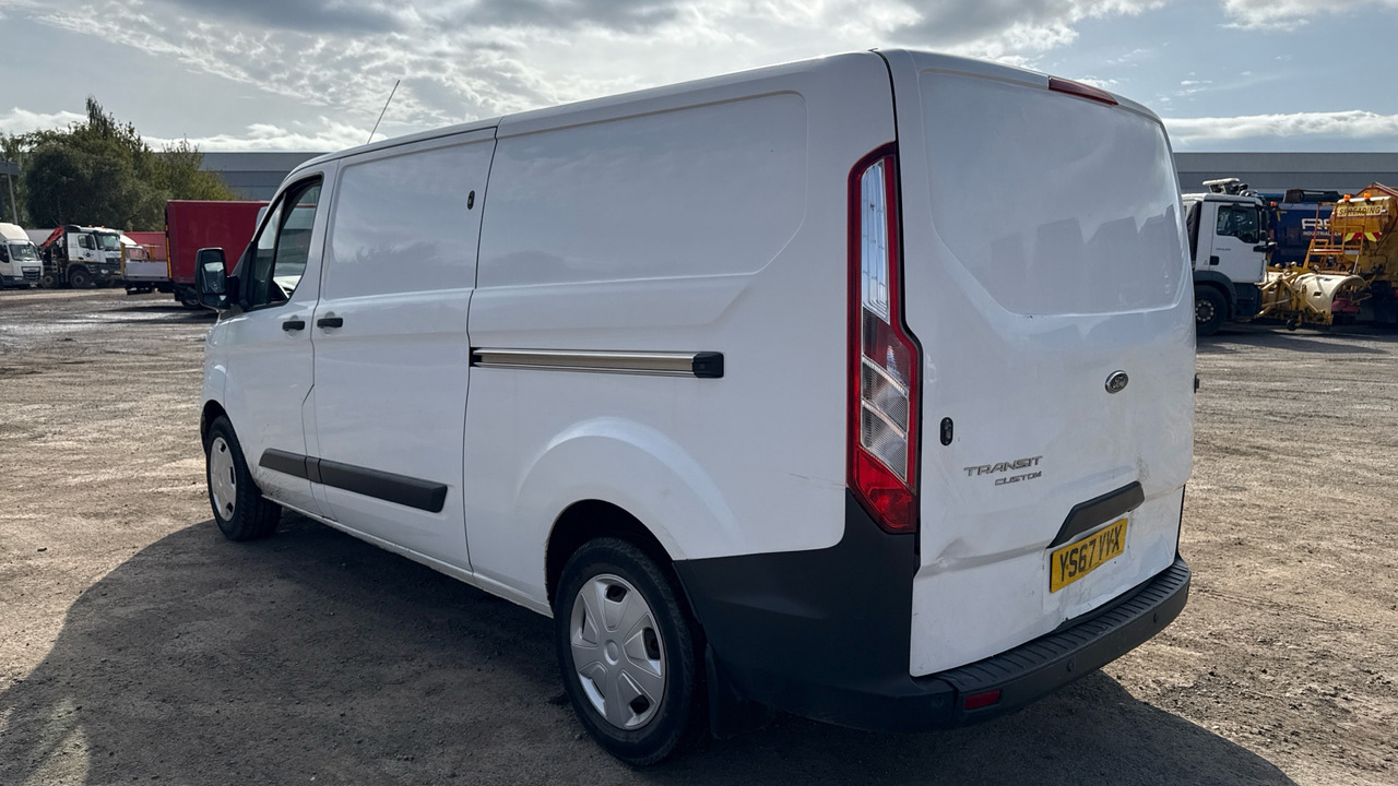 FORD TRANSIT CUSTOM 340 2.0 TDCi 130PS - Fourgonnette: photos 3 FORD TRANSIT CUSTOM 340 2.0 TDCi 130PS - Fourgonnette: photos 3
