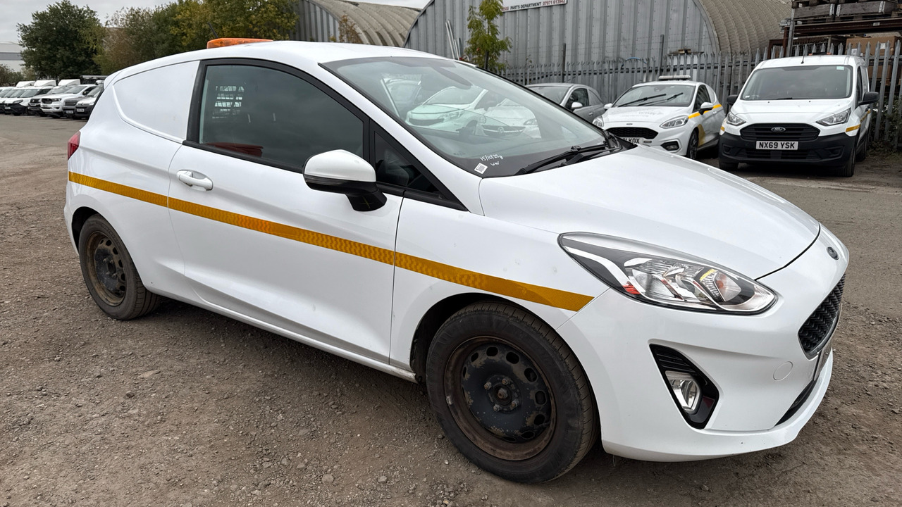 Ford Fiesta 1.5 TDCI - Voiture: photos 1 Ford Fiesta 1.5 TDCI - Voiture: photos 1