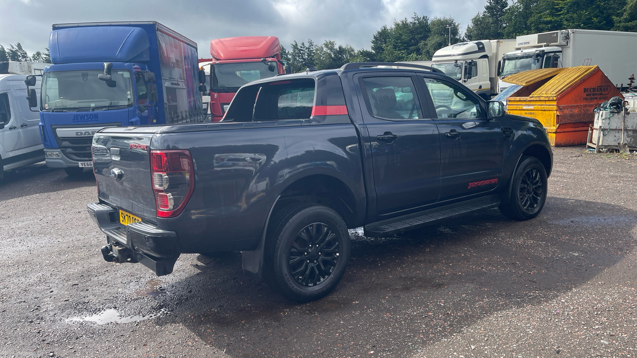 Ford Ranger THUNDER 2.0 ECOBLUE 213PS - Pick-up, Utilitaire double cabine: photos 4 Ford Ranger THUNDER 2.0 ECOBLUE 213PS - Pick-up, Utilitaire double cabine: photos 4