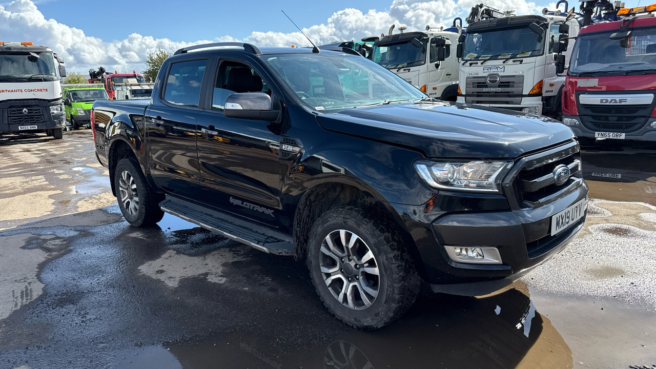 Ford Ranger WILDTRAK 3.2 TDCI 200PS - Pick-up, Utilitaire double cabine: photos 1 Ford Ranger WILDTRAK 3.2 TDCI 200PS - Pick-up, Utilitaire double cabine: photos 1