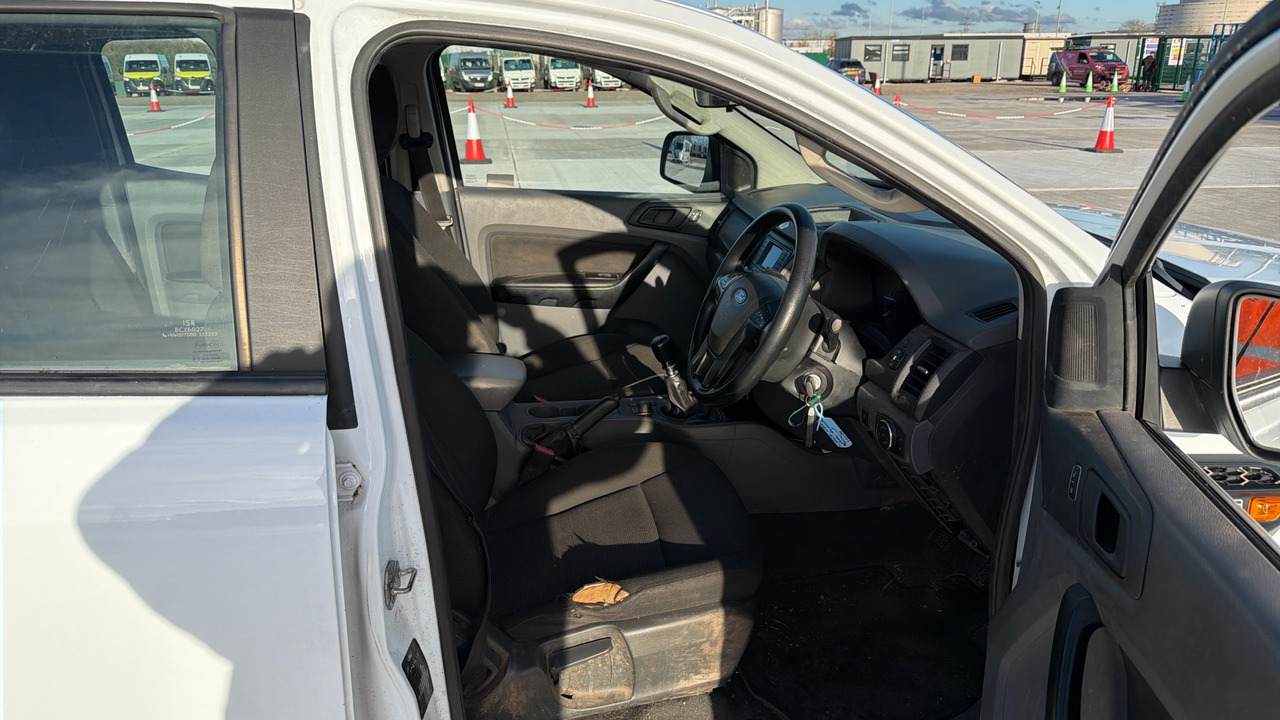 Ford Ranger XL 2.2 TDCI 150PS - Pick-up, Utilitaire double cabine: photos 5 Ford Ranger XL 2.2 TDCI 150PS - Pick-up, Utilitaire double cabine: photos 5