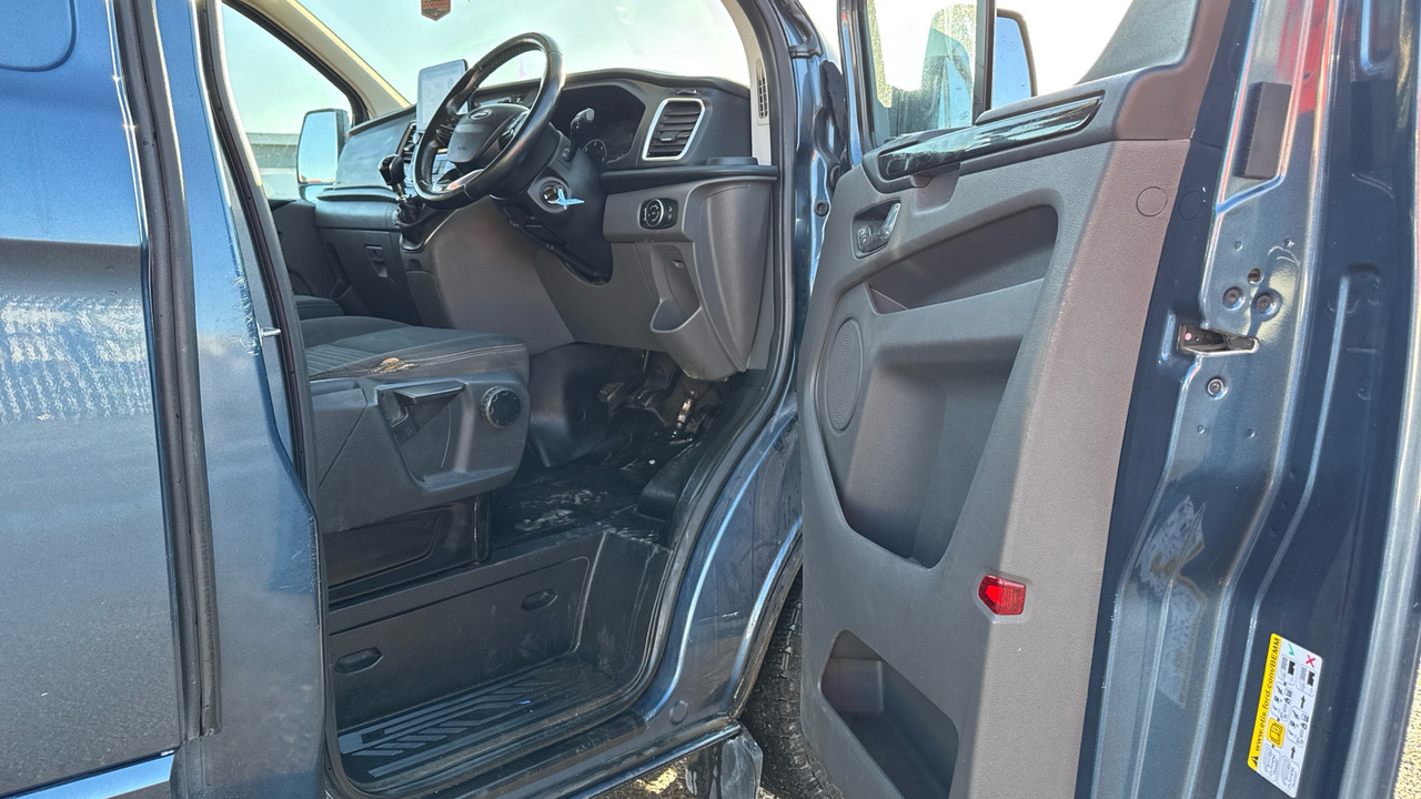 Ford Transit Custom 280 2.0 EcoBlue 130ps Limited - Fourgonnette: photos 5 Ford Transit Custom 280 2.0 EcoBlue 130ps Limited - Fourgonnette: photos 5
