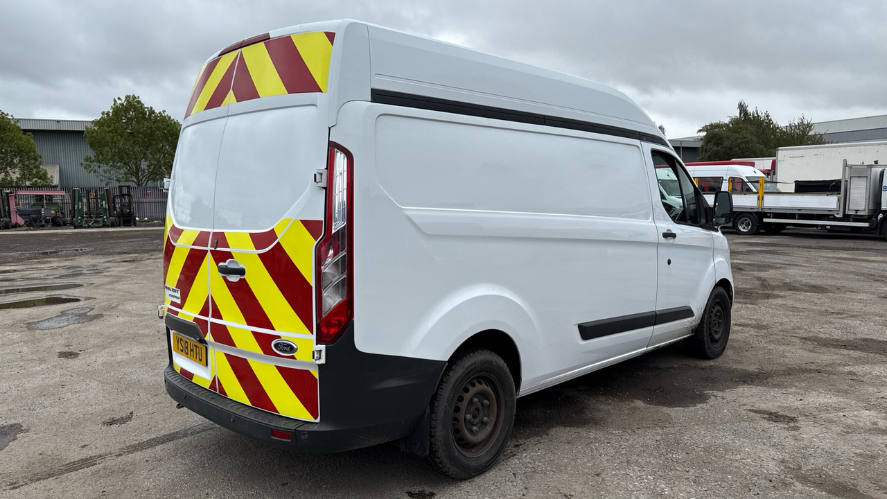 Ford Transit Custom 340 2.0 TDCI 130PS - Fourgonnette: photos 4 Ford Transit Custom 340 2.0 TDCI 130PS - Fourgonnette: photos 4