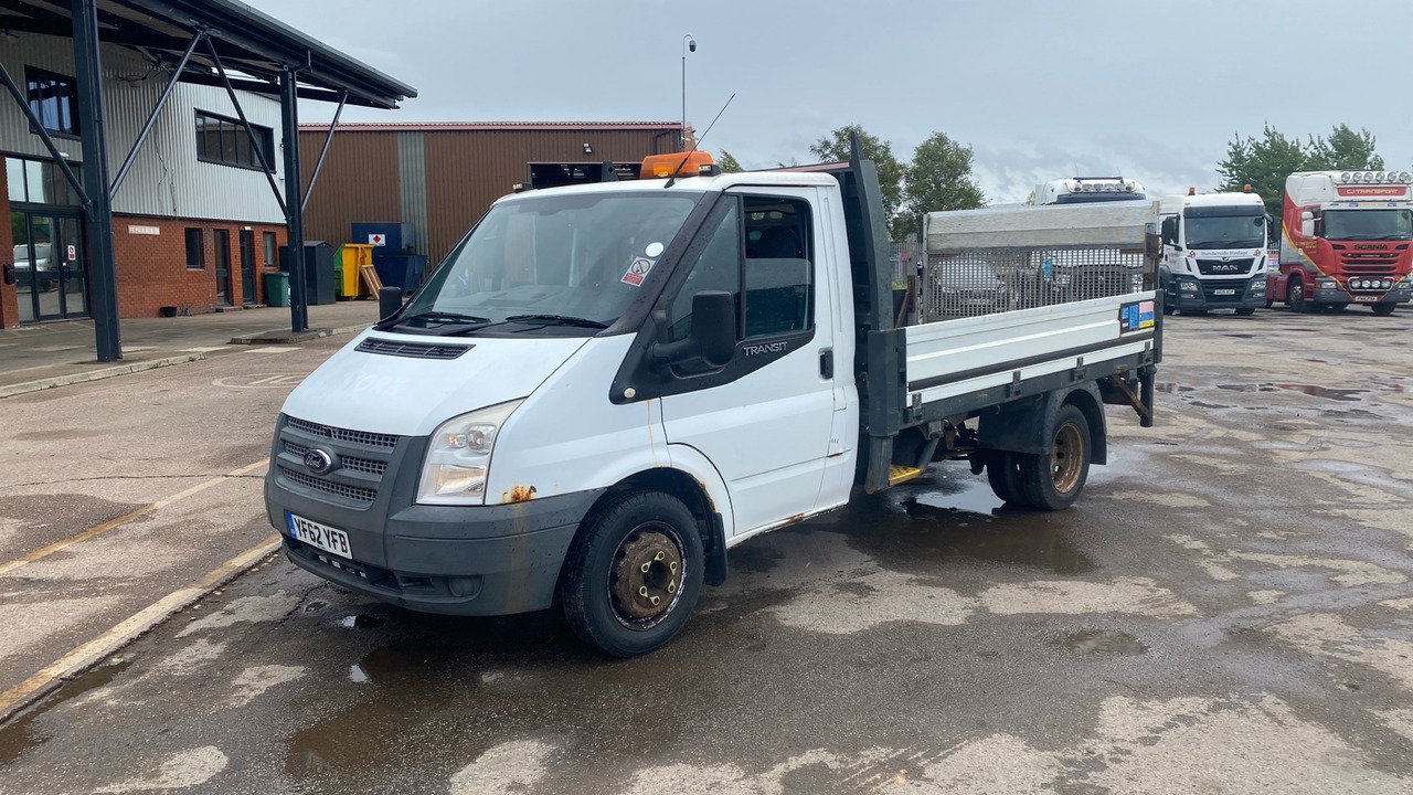Ford Transit T350 TDCi 125PS - Fourgon plateau: photos 2 Ford Transit T350 TDCi 125PS - Fourgon plateau: photos 2